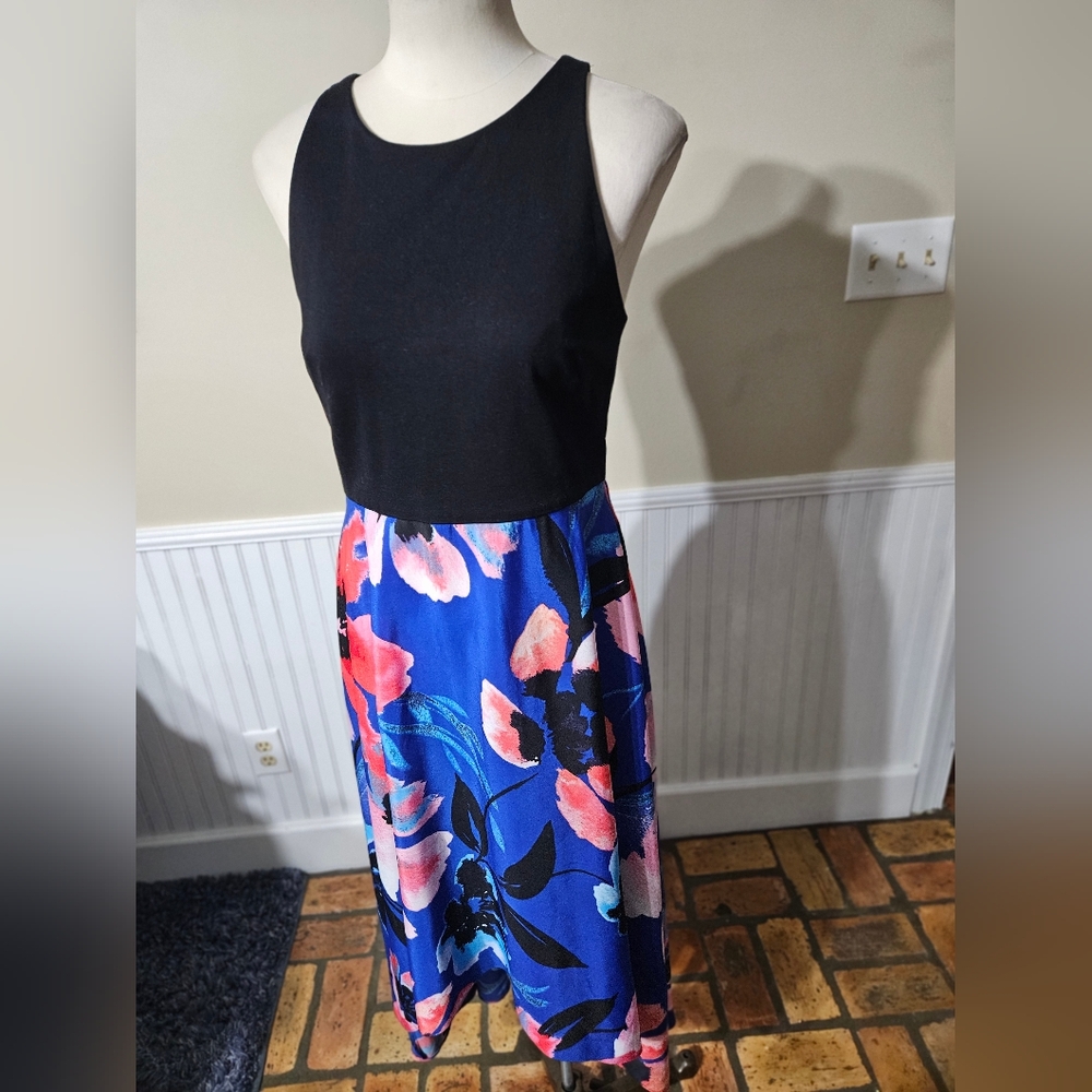 Vince Camuto Floral Dress Size 8